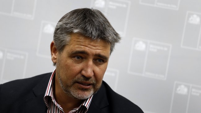 Mails dan cuenta de vínculo entre Rossi y ex asesora en 2009