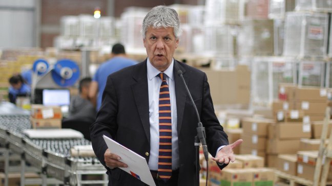 Universidades valoraron postura de Eyzaguirre sobre apertura de Consejo de Rectores