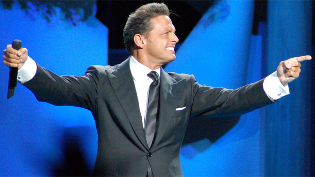 Luis Miguel fue demandado por incumplimiento de contrato
