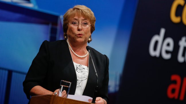 UDI pidió que Bachelet hable sobre caso Caval tras fin de sus vacaciones