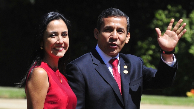 Cae aprobación de Ollanta Humala por acusaciones a su esposa