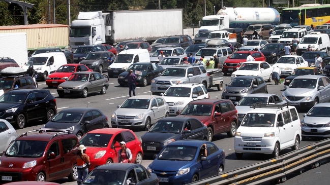 Este domingo rige restricción para camiones en rutas 68 y 5 Sur