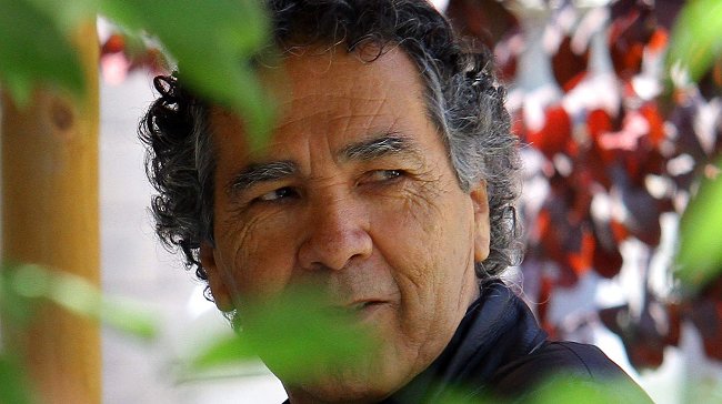 Hernán Rivera Letelier aclara que boletas a SQM fueron por 