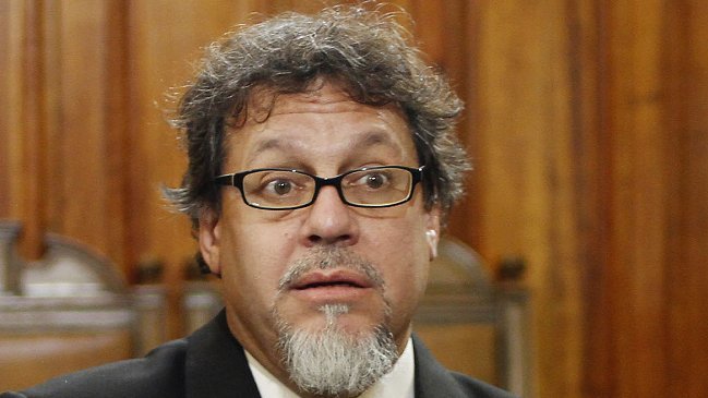 Lagos Weber llamó a Lavín a 