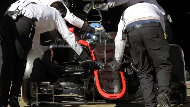 Jefe de McLaren confirmó que Alonso estuvo inconsciente unos segundos