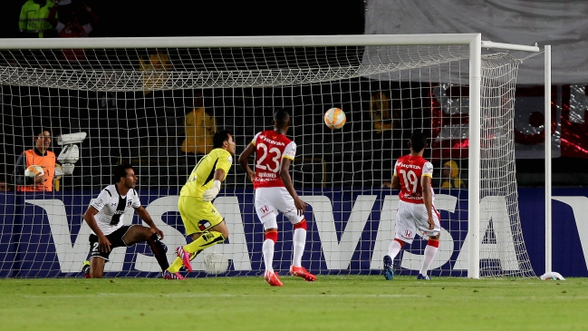 ¿Es la defensa el punto más débil de los equipos chilenos en la Copa? ¿Por qué?