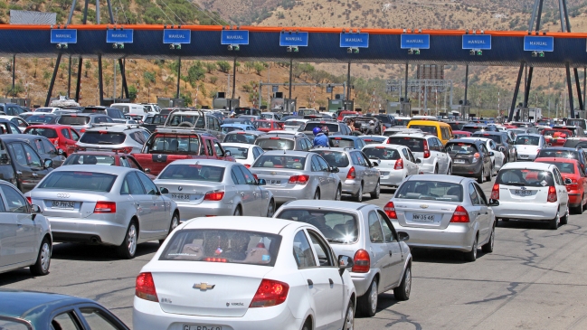 Cerca de 260 mil vehículos retornarán a la capital este fin de semana