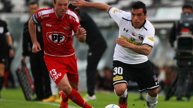 Colo Colo quiere olvidar la derrota en Copa Libertadores a costa de Ñublense