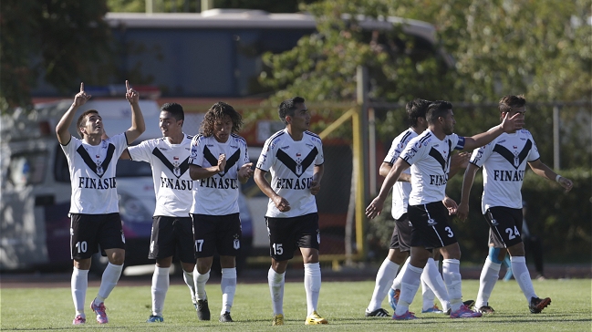 Santiago Morning goleó a Copiapó en el cierre de la fecha de la Primera B