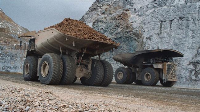 Los Pelambres apelará a decisión judicial y evitar 