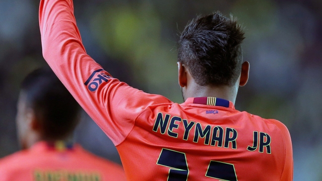 Neymar cree que la ofensiva de Barcelona es mejor que la de Real Madrid