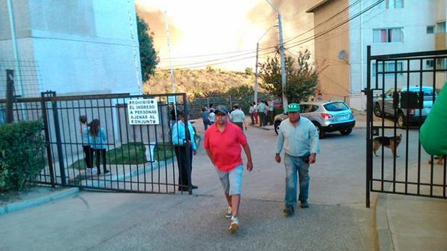 Onemi decretó alerta roja por incendio forestal en Valparaíso