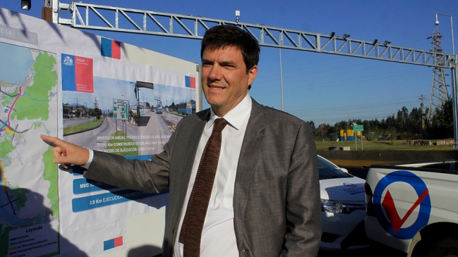 Gómez-Lobo por paro de choferes: Empresas tienen obligación de cumplir los servicios