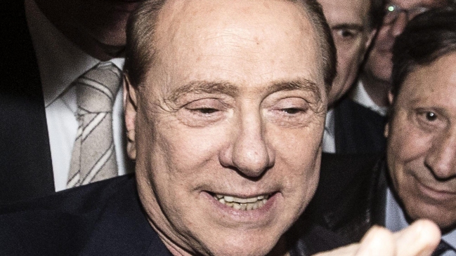 Berlusconi pagó cerca de 2,5 millones de euros a mujeres de sus fiestas