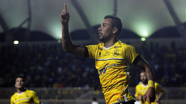 San Luis amplió diferencia en la cima de Primera B con triunfo sobre Copiapó