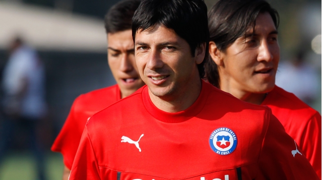 Jorge Sampaoli reservó a siete jugadores del medio local para amistosos de la selección