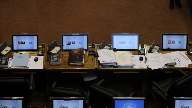 Comenzaron alegatos por recurso de la Alianza contra reforma al binominal