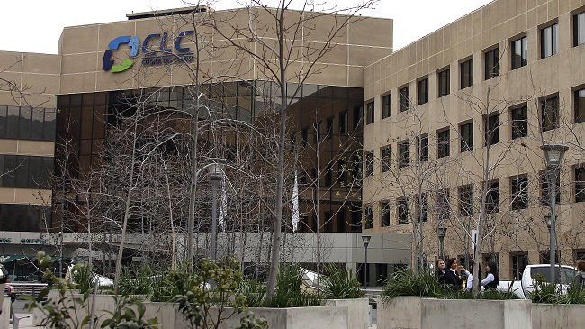 Delincuentes protagonizaron violento asalto en la Clínica Las Condes