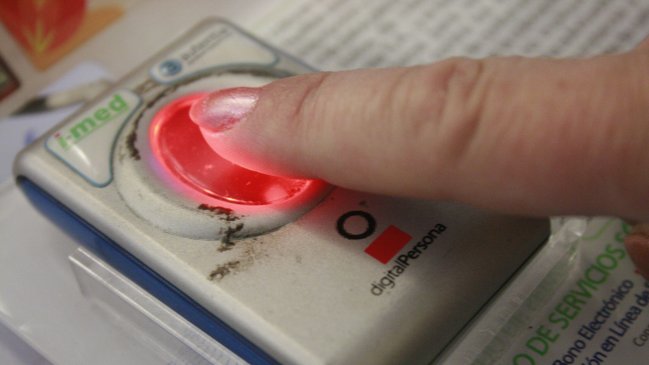 Estudio arrojó que cobertura de isapres bajó ocho por ciento en 2014