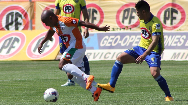 Cobresal venció en el final a U. de Concepción y se adueñó del liderato