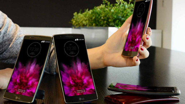 Nuevo teléfono curvo de LG llegará a Chile en junio