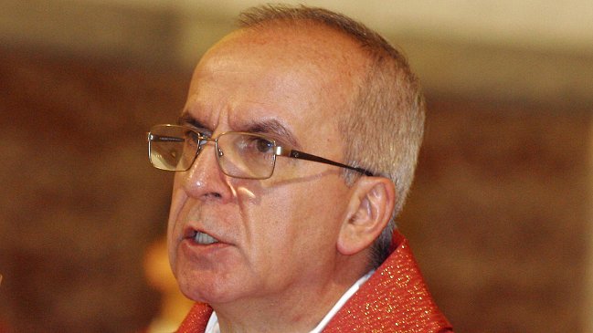 Nuncio apostólico sobre Juan Barros: 