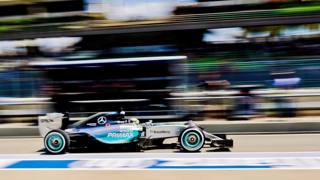 Lewis Hamilton se adjudicó la pole position del Gran Premio de Malasia