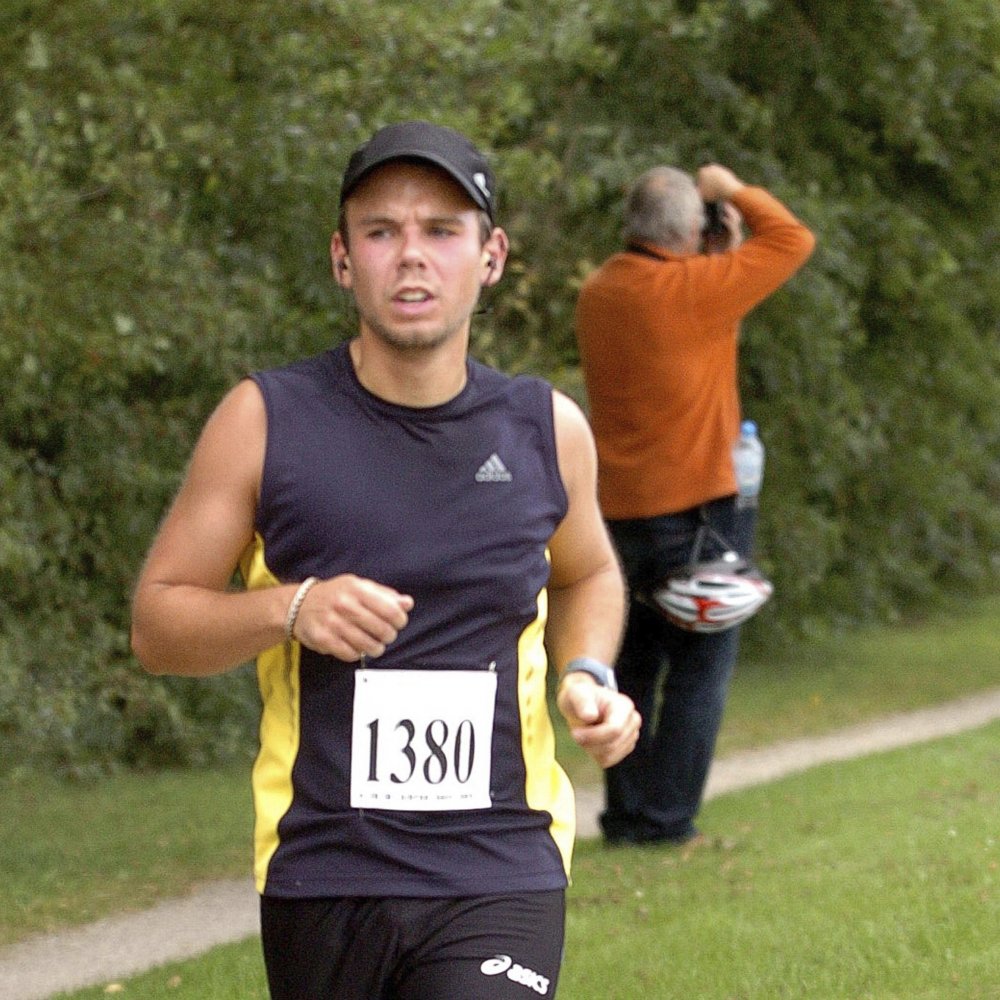 Copiloto de avión estrellado dijo a su ex novia que 