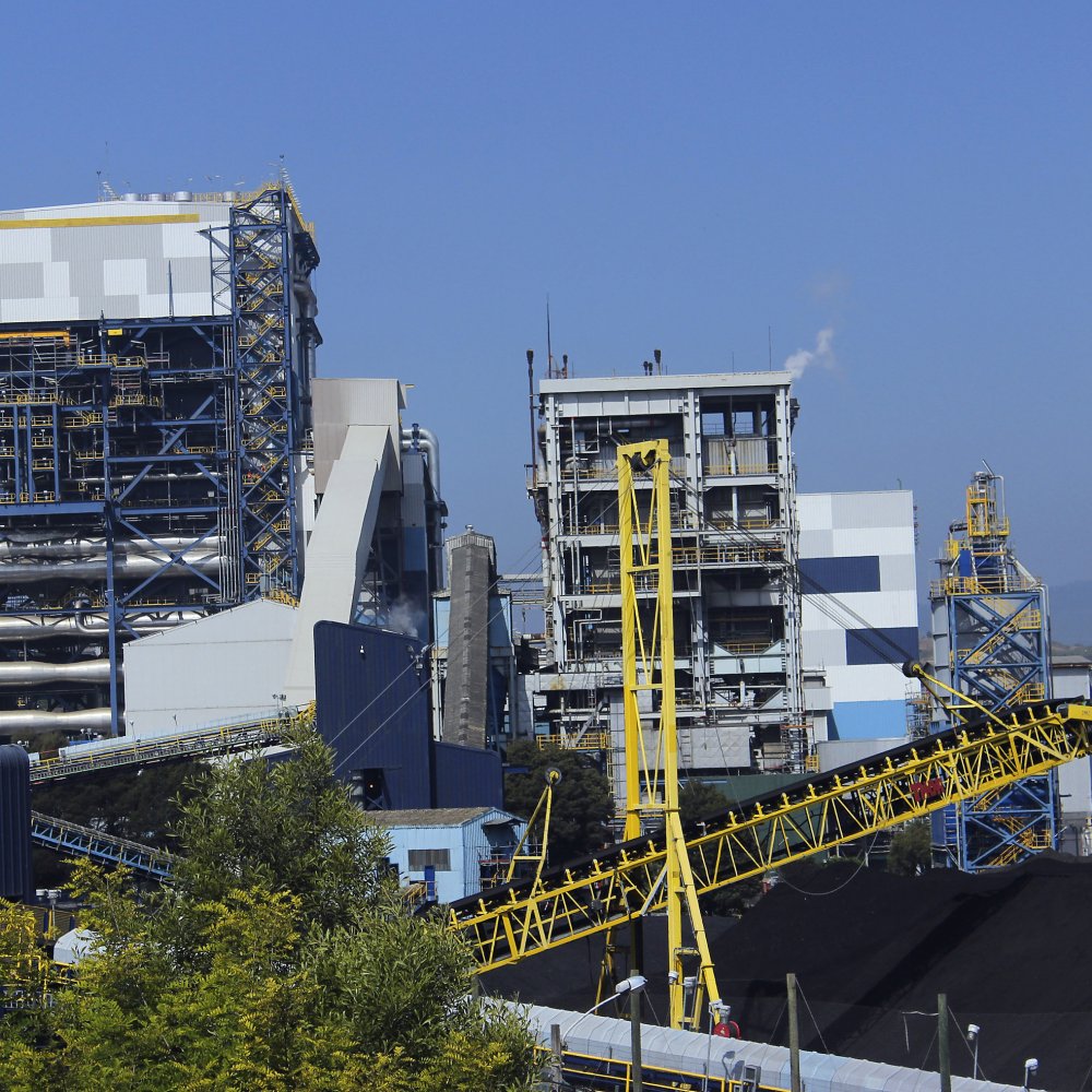 Justicia confirmó multas a Endesa por termoeléctrica Bocamina