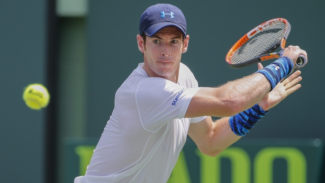 Andy Murray doblegó a Santiago Giraldo y se instaló en octavos de final en Miami