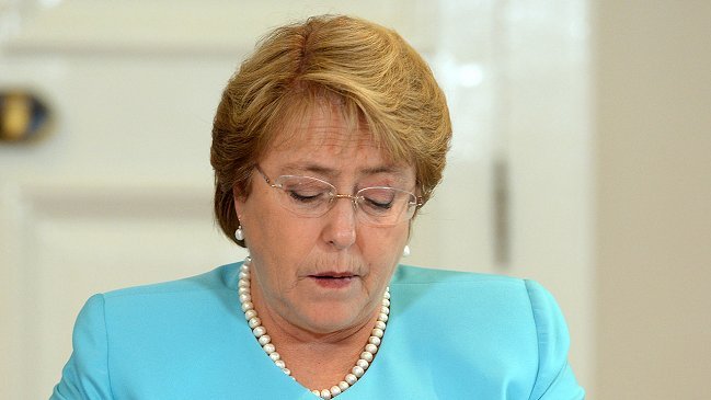 Encuesta Adimark: La UDI afirma que 