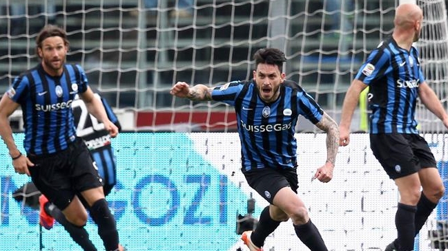 Mauricio Pinilla marcó un golazo en caída de Atalanta por la liga italiana