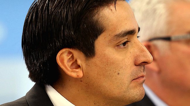 Gestión de Peñailillo abre pugna entre los presidentes del PS y el PPD