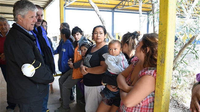 Eyzaguirre descartó traslado de alumnos para reiniciar año escolar