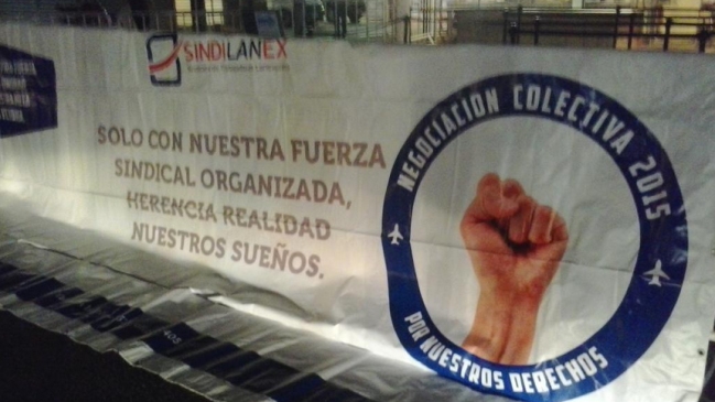 Esta medianoche comienza la huelga de trabajadores de LAN Express