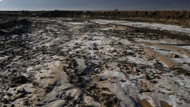 Minsal: Barro en zona de catástrofe presenta bajos niveles de materiales pesados
