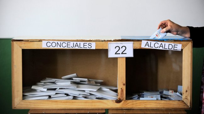 Cámara analiza proyecto que adelanta elecciones municipales de 2016