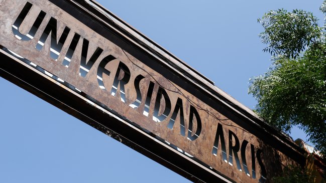 Funcionarios de U. Arcis rechazaron ingreso de administrador provisional