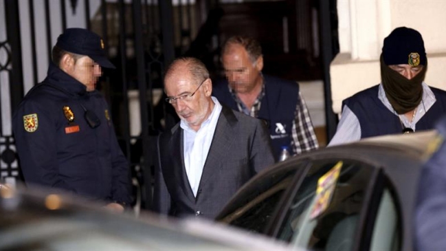 Ex director del FMI detenido por supuesto fraude y blanqueo de capitales