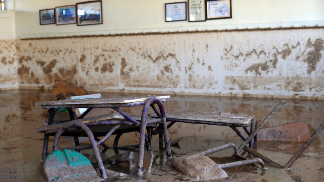 Ministro Elizalde anunció retorno a clases en zonas afectadas del norte del país