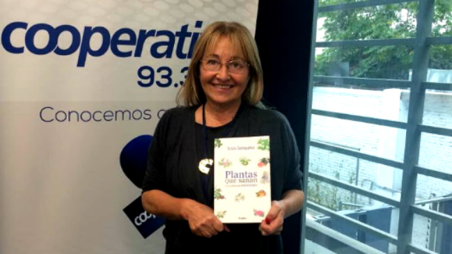 El libro que invita a utilizar aceites esenciales e ingresar al mundo de los aromas