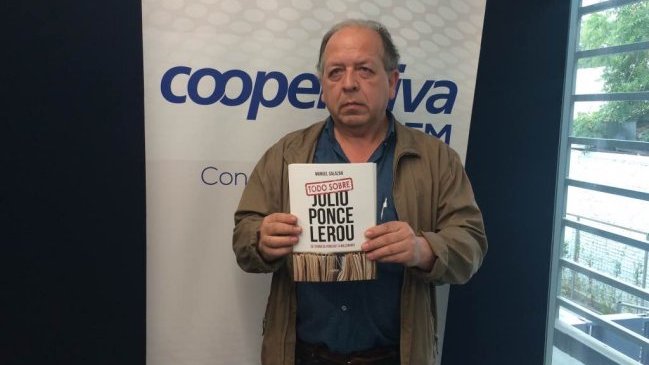 Biógrafo: Ponce Lerou tiene vocación de poder y lo aprendió de Pinochet