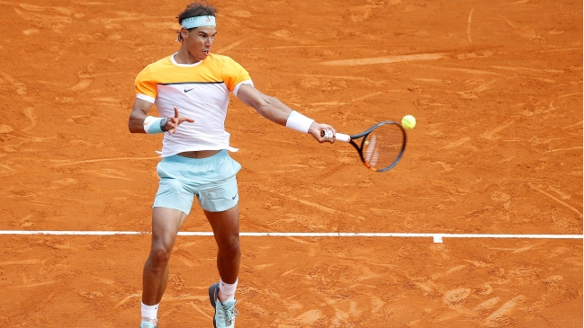 Rafael Nadal no tuvo problemas para superar a Nicolás Almagro en Barcelona