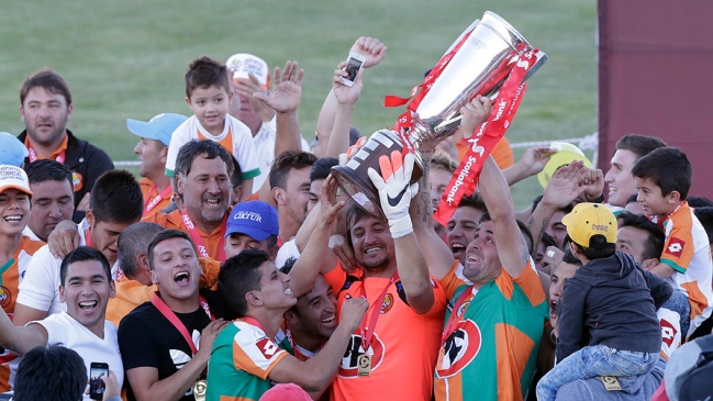 Resumen: Cobresal bajó su primera estrella en épica definición del Torneo de Clausura