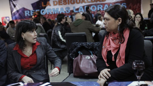 Ministerio del Trabajo transfirió 133 millones de pesos a la CUT durante 2014