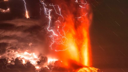  ¿Por qué caen rayos durante las erupciones?  