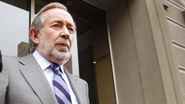 Caso SQM: Secretaria de la UDI guardó silencio ante los fiscales