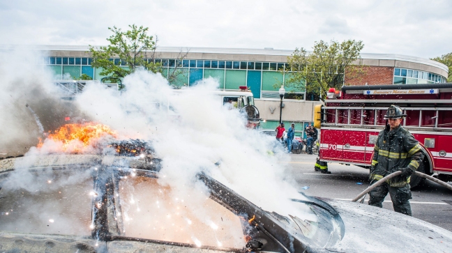 Violentos disturbios en Baltimore tras funeral del afroamericano Freddie Gray