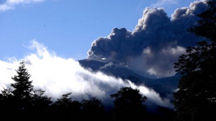   Intendente confirmó evacuación por tercer pulso eruptivo del Calbuco 