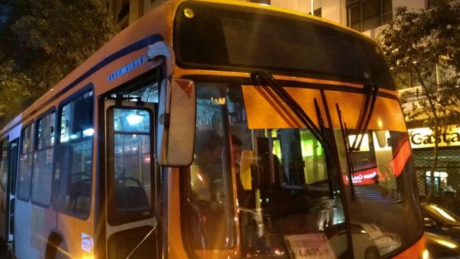 Chofer del Transantiago sufrió paro cardiorrespiratorio tras ser agredido por evasor